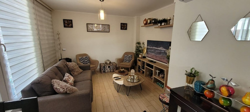 Imagen 5 de 13 de Hermoso Townhouse En Providencia. Excelente Conectividad