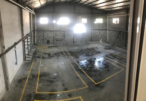 Imagen 3 de 11 de Galpon En Venta En Villa Maipu