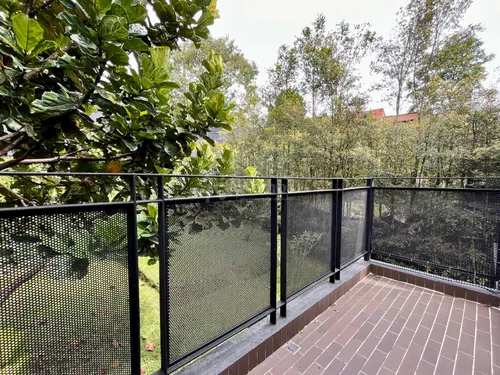 Casa En Venta En Tres Esquinas. Cod V776083