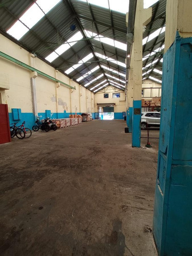 Imagen 5 de 30 de Gran Deposito Con Oficinas , 1100 M2 Proximo Al Puerto Con Renta De U$s 3500 !!