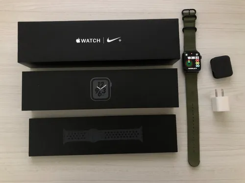 Nike apple 2025 watch s4