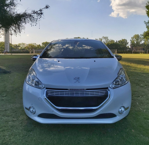 Peugeot 208 Xy