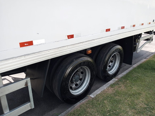 Imagem 8 de 8 de Iveco 230e24 2011/12 Bau Frigorifico -10g