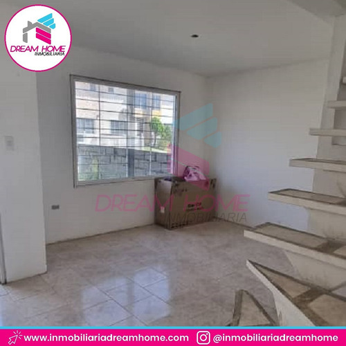 Imagen 6 de 9 de Town House Urb. Las Mesetas - Cúa