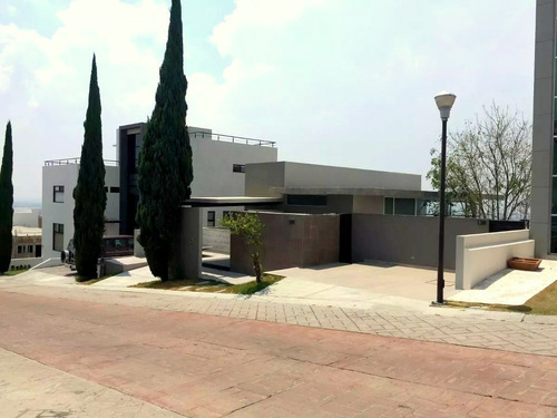 Residencia De Autor En Vista Real Los Cipreses, Premium, 5 R