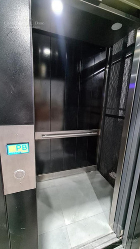 Imagen 15 de 30 de Excelente Galpon/deposito Con Oficinas Y Ascensor - Banfield