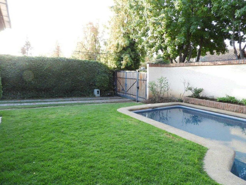 Se Vende-linda Casa Sector San Carlos De Apoquindo