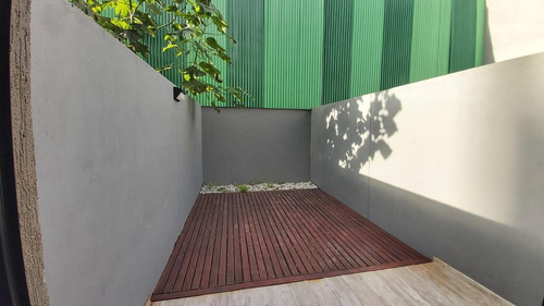 Imagen 6 de 12 de Loft Con Patio A Estrenar - Barrio Lourdes
