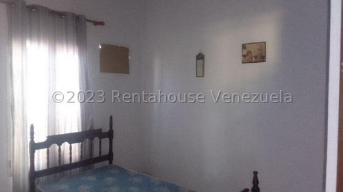 Imagen 6 de 30 de Casa En Alquiler En Cabudare, Lara, En La Av Ribereña, Conjunto Cerrado, Amoblada, Tanque, Código Flex 23-21499, Dds, 31/03