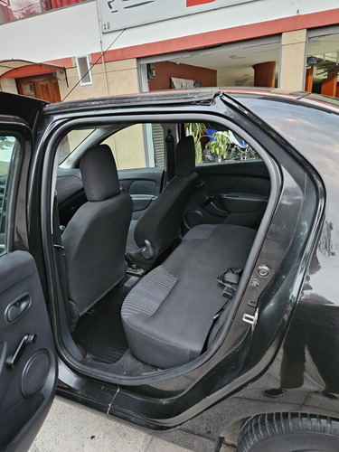Renault Logan 1.6 Authentique 85cv
