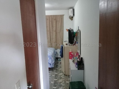 Imagen 7 de 30 de $$$maría Gabriella Mendoza Vende!!! Casa Remodelada En Ubanización Yucataán Codflex23-23062