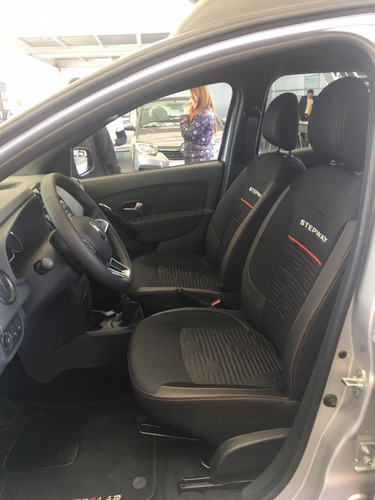 Imagen 13 de 15 de Renault Stepway Intens Cvt + Póliza Todo Riesgo