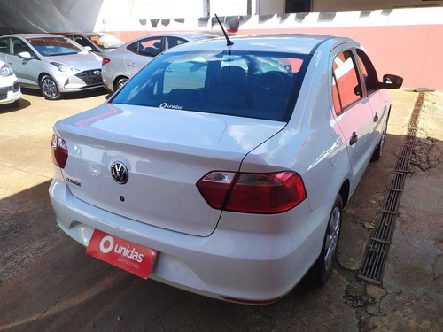 Imagem 2 de 8 de Volkswagen Voyage 2020 1.0 12v Total Flex 4p