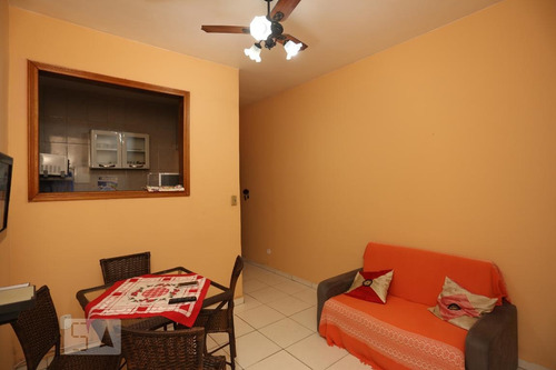 Apartamento À Venda - Copacabana, 2 Quartos, 42 - S893127884