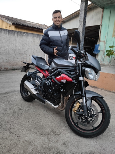 Imagem 6 de 6 de Triumph Street Triple 675 R