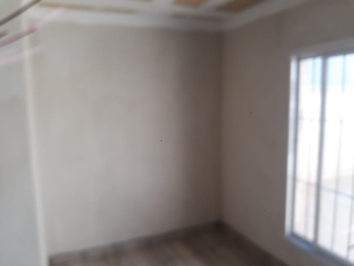 Imagen 10 de 14 de Galpon Con Vivienda En Venta En Wilde Oeste
