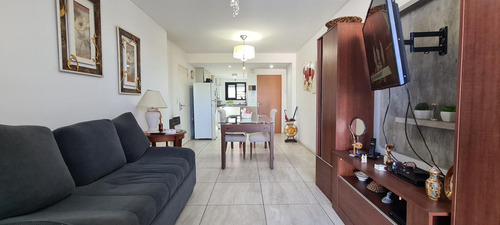 Departamento En Venta Bv. Avellaneda Frente Al Rio - Apto Crédito - Rosario