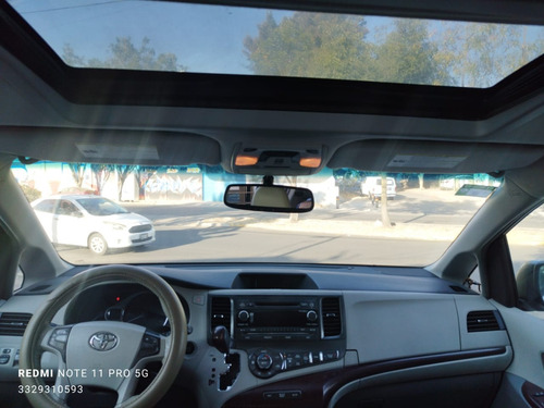 Toyota Sienna Xle