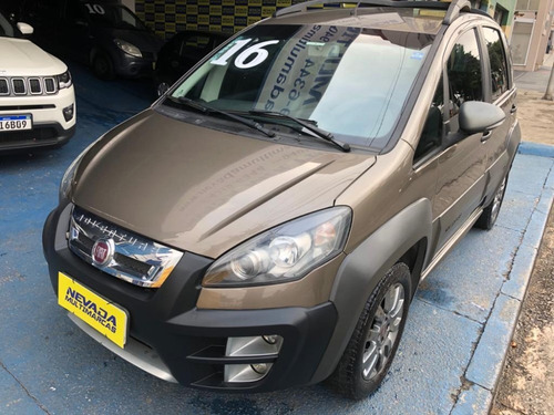 Fiat Idea Adventure 2016 1.8 Flex Cinza Automática