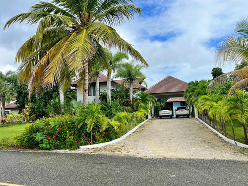 Villa En Venta En Cap Cana, Punta Cana