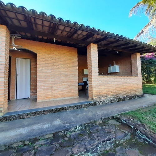 Chácara No Bairro Adriangela Em Ribeirão Das Neves - Ces11