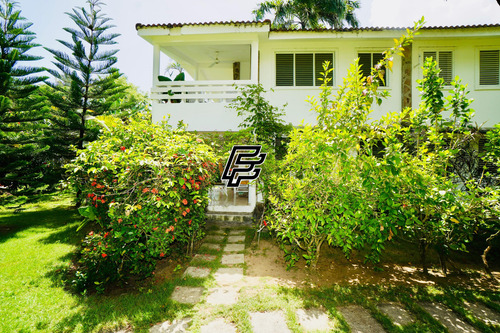 ¡tu Oasis Tropical! Apartamento De 1 Hab. Con Jardín Y Piscina A Pasos De Playa Punta Popy