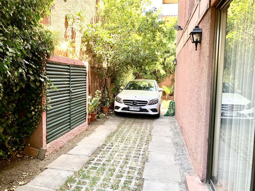 Acogedora Propiedad En Condominio / Tranquilo Y Residencial