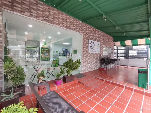 Casa-local En Venta En Caobos. Cod V30227