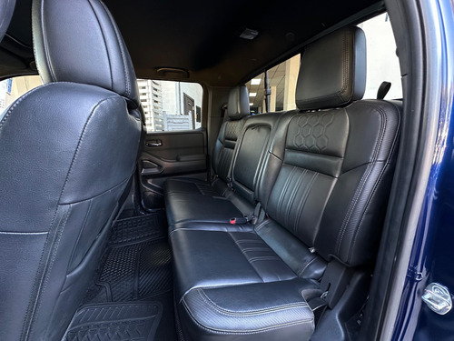 Nissan Frontier 4.0 Pro-4x V6 4x4 At