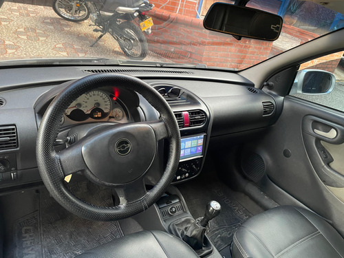 Chevrolet Corsa 1.4 L Evolution 5 p