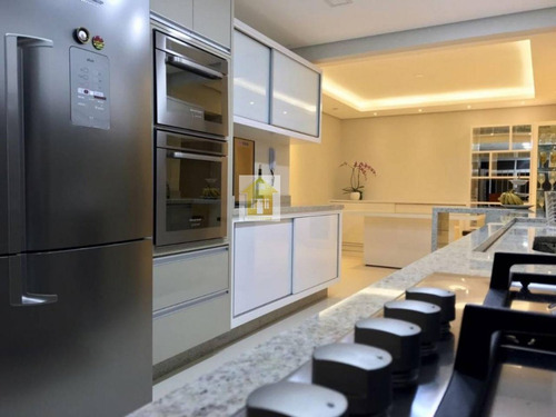 Imagem 9 de 20 de Apartamento A Venda No Bairro Centro Em Curitiba - Pr. - 262-1