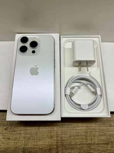 Iphone 15 Pro 128gb Blanco Batería 89% En Caja Impecable Blanco (Usado)