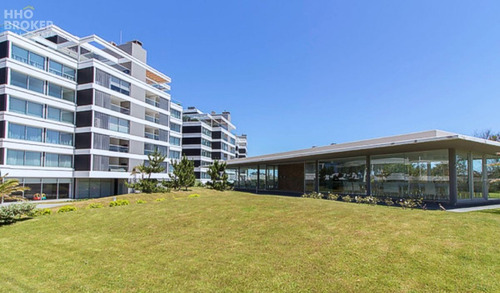Imagen 29 de 30 de Tiburón Terrazas Barra. Playa Brava. Punta Del Este. - Punta Del Este Brava