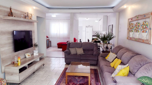 Imagem 4 de 17 de Casa Com Piscina Na Vila Rosália *abaixo Do Preço De Mercado* - Com Churrasqueira, Forno De Pizza E Fogão A Lenha - Ca0065