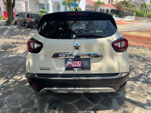 Renault Captur 2.0 Intens Automática