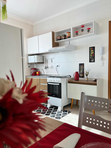 Apartamento Mobiliado 1 Dorm C/ Varanda 5 Min Metrô Itaquera
