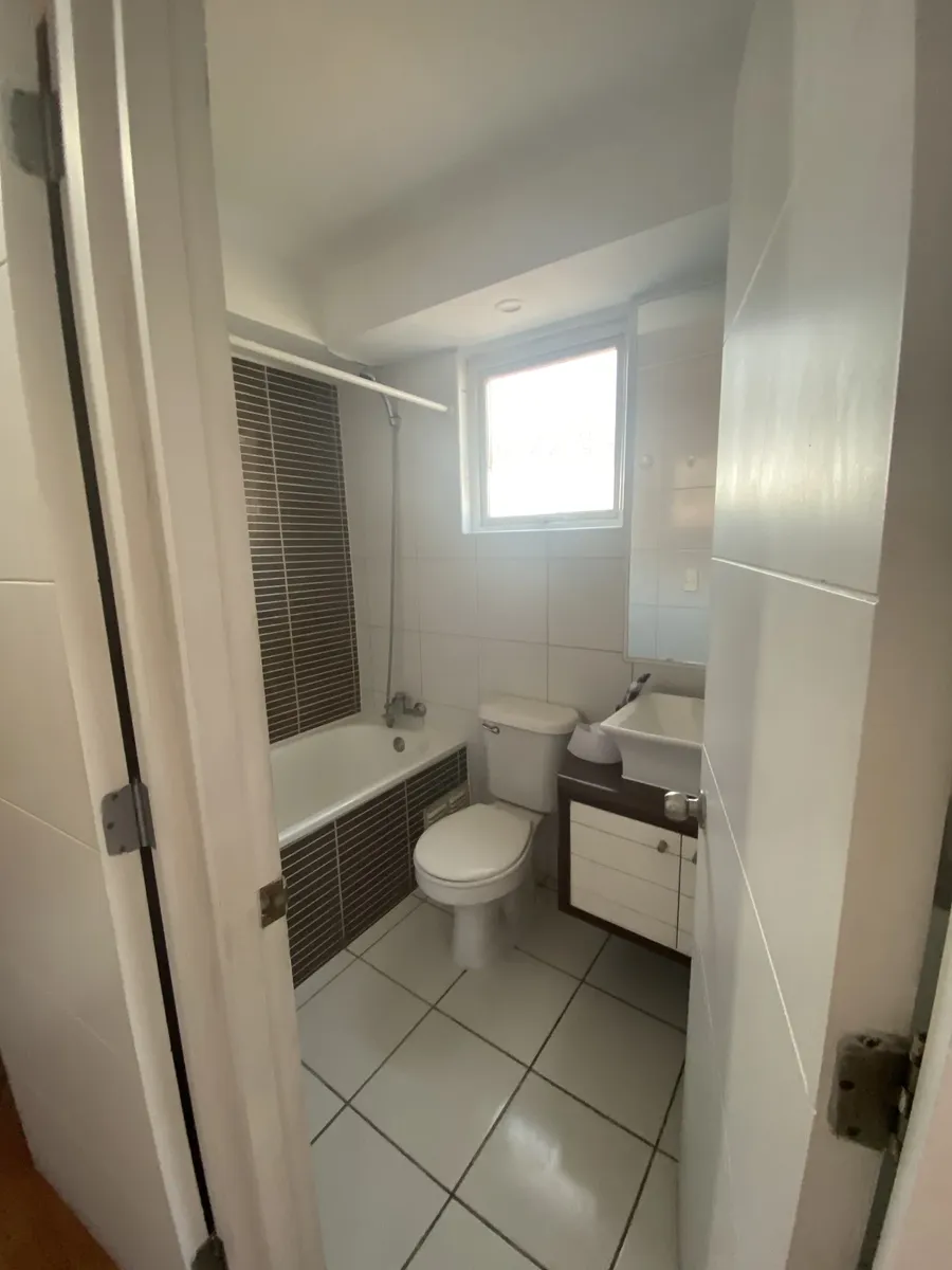 Imagen 2 de 15 de Arriendo Depto Remodelado Con Vista A La Cordillera