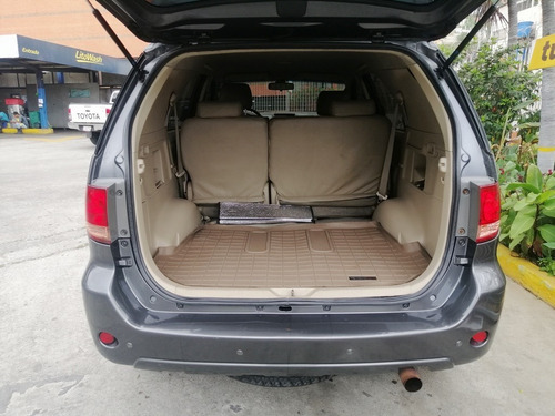 Toyota Fortuner Sr5 4x2