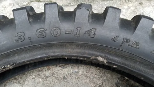 Caucho Moto Mini Enduro (Usado)