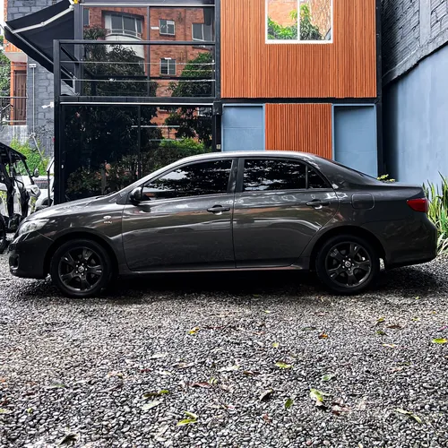 Toyota Corolla 1.8 Xei Automática