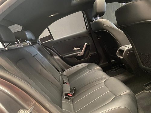 Mercedes-Benz Clase A 200 Sedan Progressive 1.4L Turbo AT