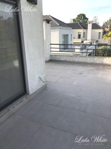 Imagen 20 de 23 de Venta - Casa En Saint Thomas Este