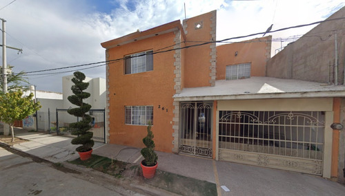 Casa En Recuperacion Aquiles Serdan, Zona Centro, Lerdo Durango. Sh05