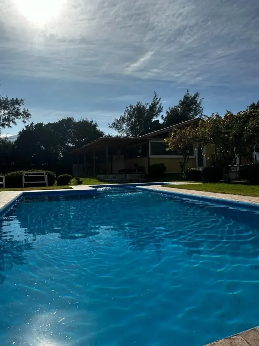 Imagen 2 de 14 de Acogedora Casa En Parcela Con Árboles Frutales