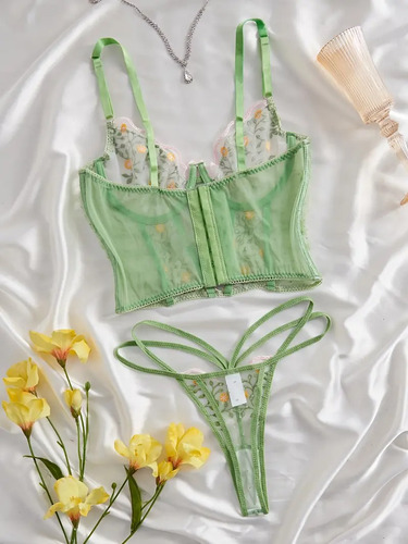 Conjunto Lencería Con Corset Push Up Y Tanga Con Lentejuelas