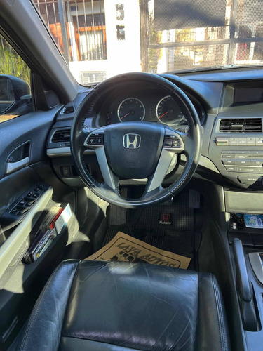 Imagen 11 de 16 de Honda Accord 2010 3.5 Ex-l V6 Tomo Usado