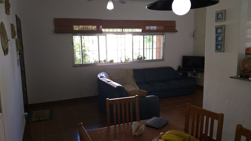 Imagem 29 de 30 de Casa 3 Qtos(2 Suítes), Sala De Estar/tv E Sala De Jantar, Área De Lazer Coberta C/churrasqueira, Forno Etc, Jardins. Edícula Com 2 Qtos Wc Cozinha, Piscina Ampla Em Curvas - Jardins $ 800.mil