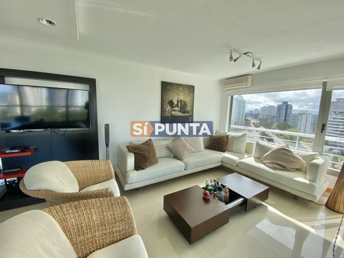 Imagen 7 de 30 de Venta De Apartamento De 3 Dormitorios En Torre Marigot Punta Del Este
