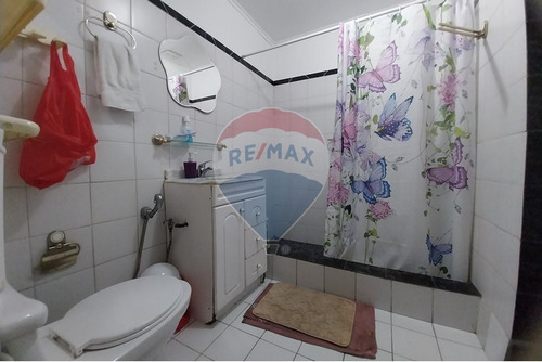 Casa En Venta Ñuñoa, 5d + 4b + 3est, Suarez Mujica