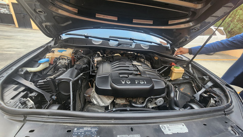 Volkswagen Tuareg 2012
